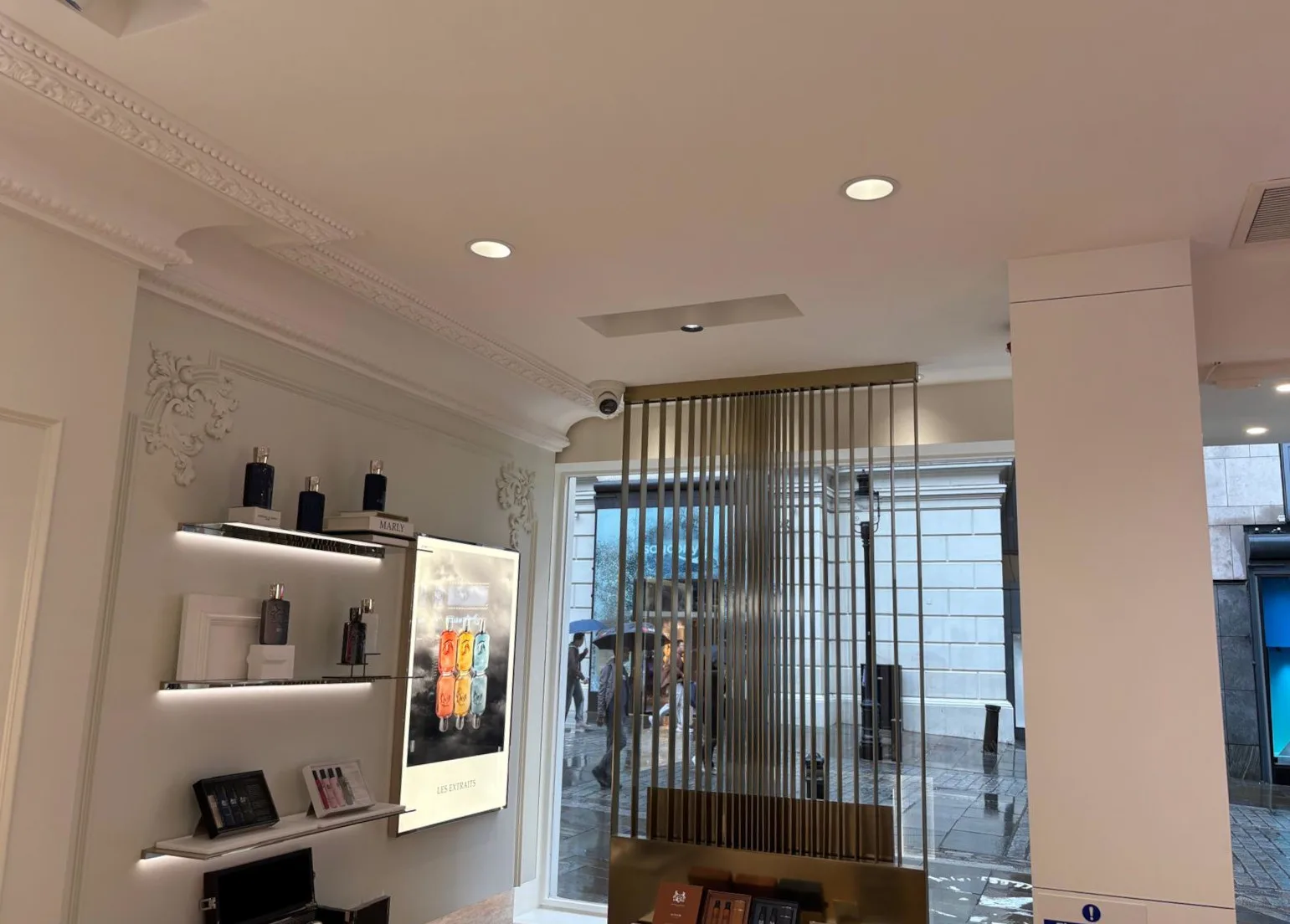 parfums de marley display